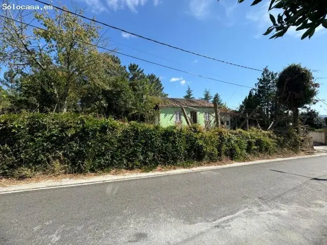 Finca Edificable en Ames 1100m2 Dos Chalets