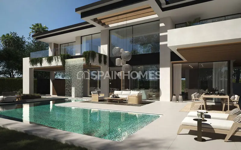 Villas de Lujo en Marbella: Frente al Mar Complejo Cerrado