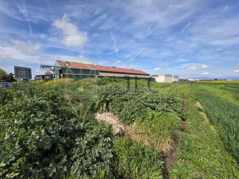 Parcela Industrial en Venta El Casar 2492m2