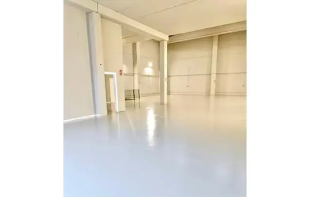 Alquiler Nave Comercial Nueva Andalucia