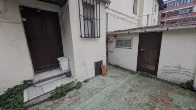 Adosado en Barakaldo con 3 Habitaciones y 2 Terrazas