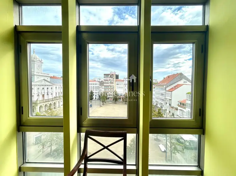 Venta Piso con Vistas en Centro Ferrol