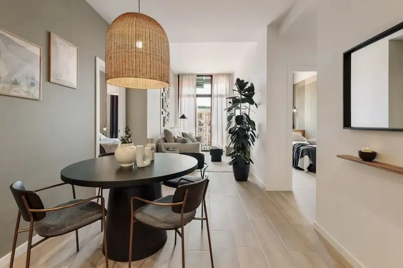 Apartamento 2 dormitorios 1 ba
										
										
										
									
								
							
						
					ño Barcelona Alquiler