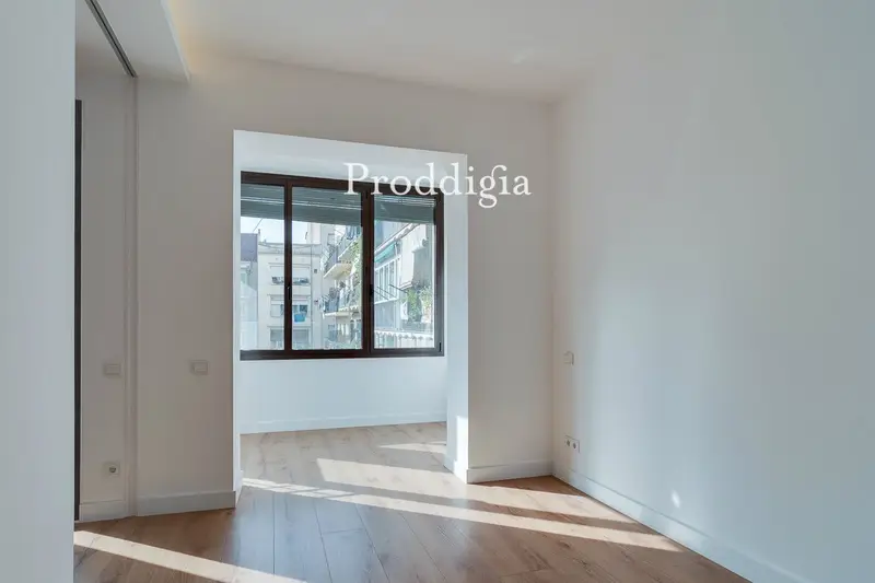 Piso Reformado 69m2 Passeig Sant Joan