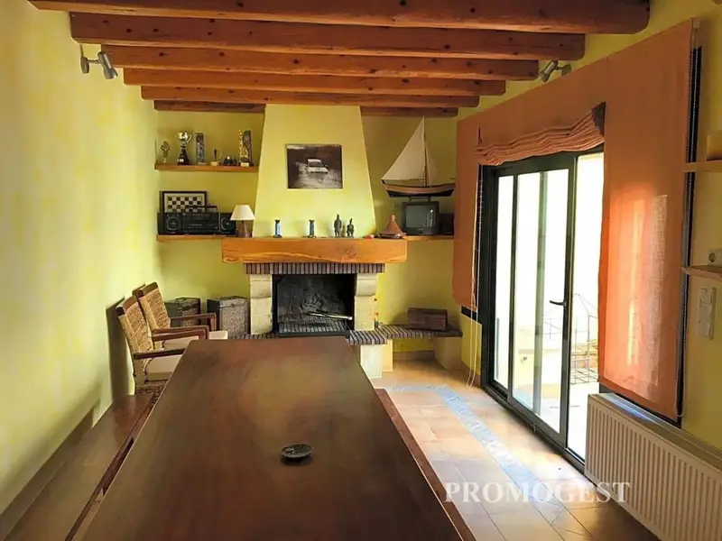 Chalet en Vilafant Girona 242m2 3 plantas