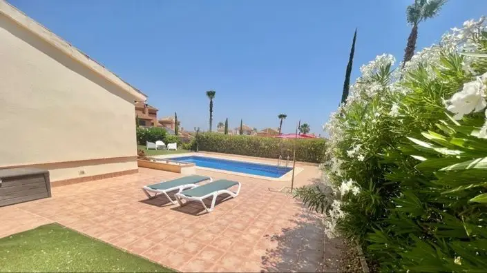 Villa de Lujo en Venta en Hacienda del Alamo Golf Resort 3 Dormitorios Piscina Privada