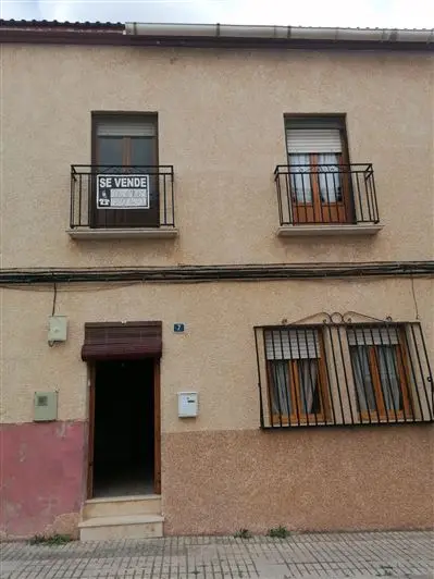 3 Bed Townhouse for sale