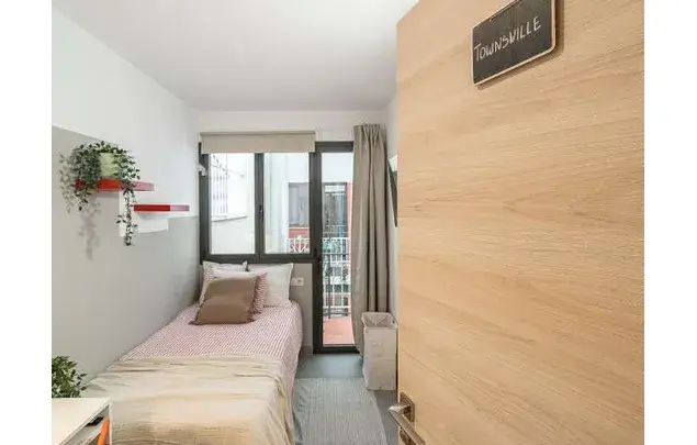 Alquiler Habitacion 90m2 Barcelona Amueblada Aire Acondicionado Balcon Cocina
