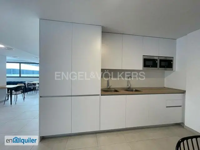 Alquiler Estudio con Piscina y Garaje en Praderon