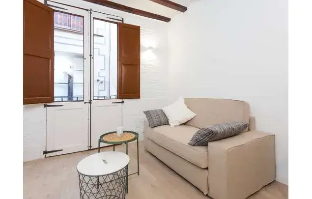 Estudio 36m2 Raval Barcelona Wifi Aire Acondicionado