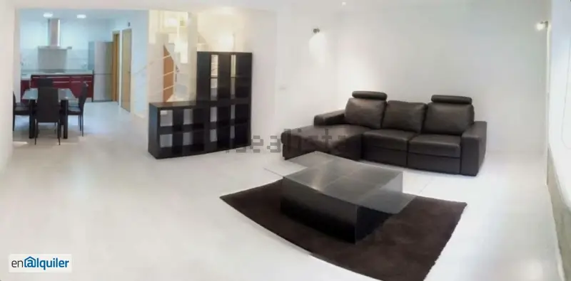 Chalet Independiente en Feria Sevilla con Jardin y Terraza