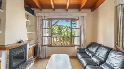 Chalet en Costa de la Calma a reformar con 4 dormitorios y garaje