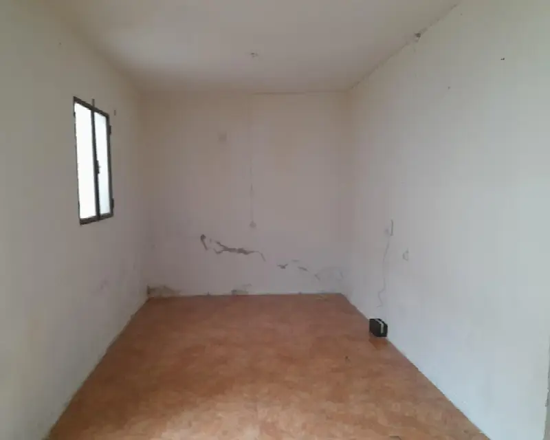 Unifamiliar de 105.0 m² en Linares