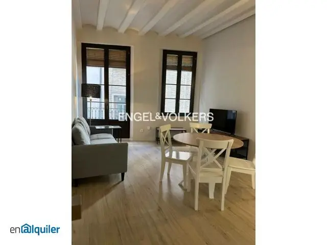 Alquiler Piso Amueblado Gotico Barcelona Ascensor Piscina