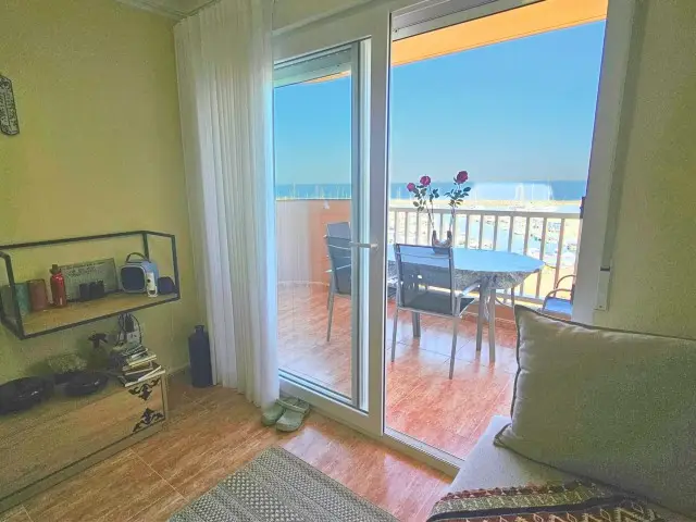 Piso de 2 Dormitorios en venta La Manga Del Mar Menor, España