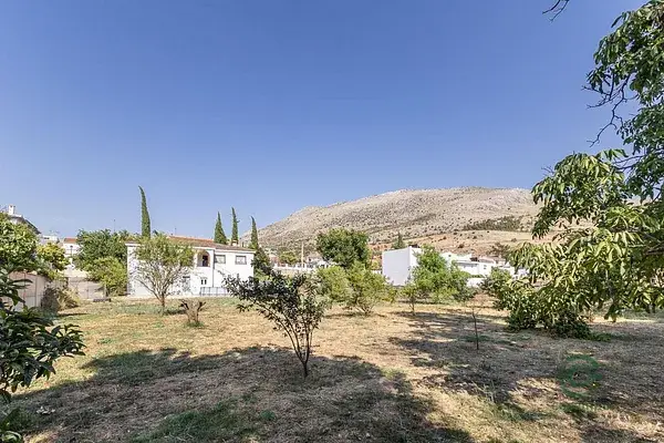 Casa Rural con 6 Dormitorios Jardin y Riofrio