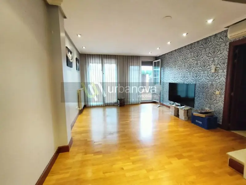 Venta Casa en Ctra. de Alberite, Villamediana de Iregua - Ref: 19613