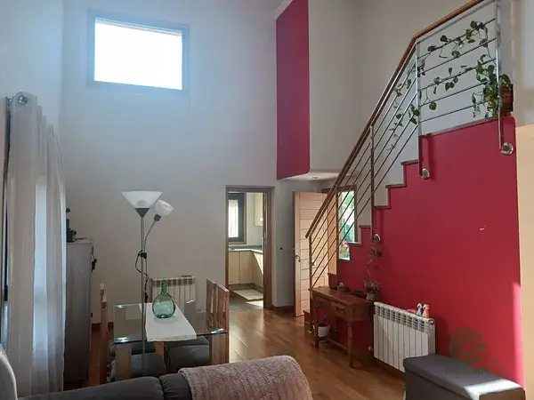 Chalet Adosado en Tomiño con Jardín y Garaje