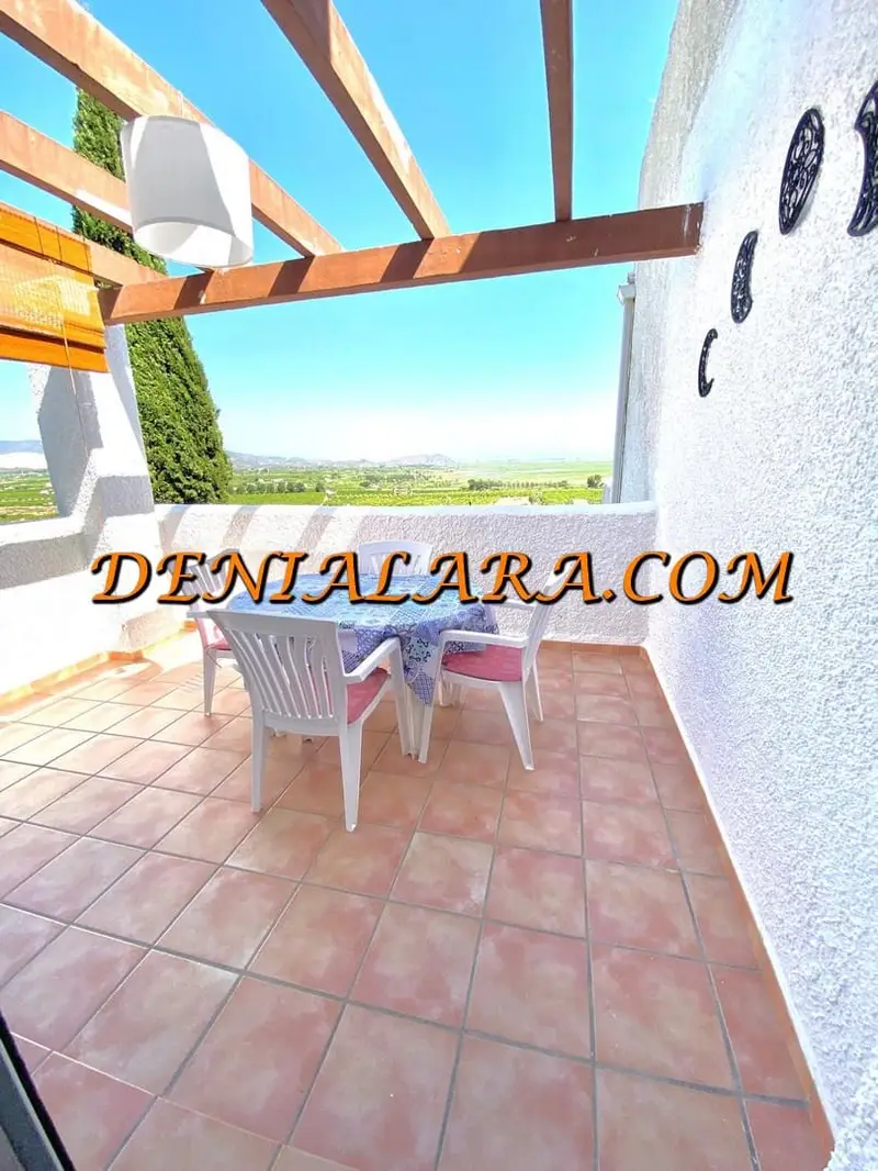 Apartamento en alquiler en Pego, Alicante