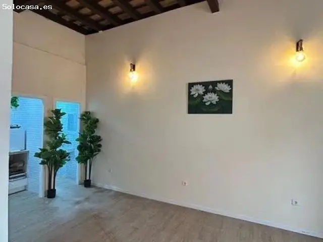 Piso Reformado en Cádiz Centro Cerca de la Playa
