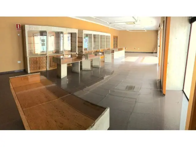 Local Comercial 500m2 Alcazar San Juan Plaza Arenal