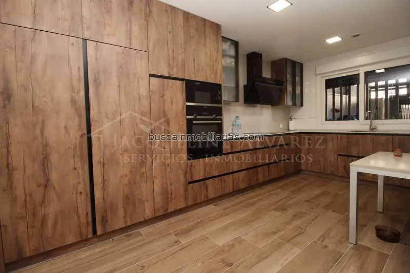 Chalet Adosado en Torrejon de Velasco Zona Caton