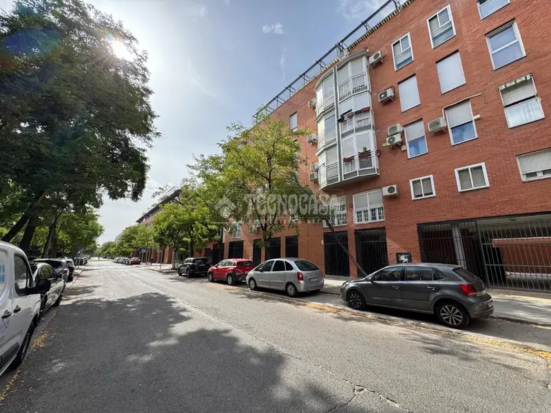 Piso en Venta Vallecas 2 Dormitorios Garaje Zonas Comunes Reformadas