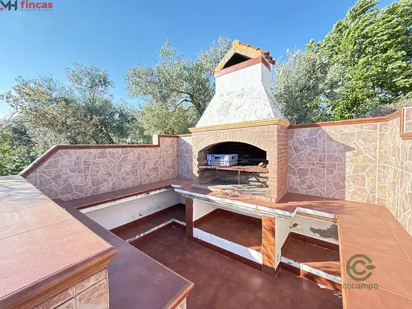 Casa en Carmona con Piscina y Zona Infantil 4 habitaciones