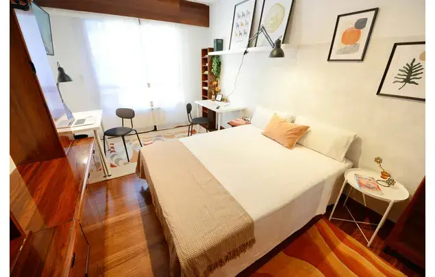 Habitacion 80m2 Bilbao Estancia Media Larga