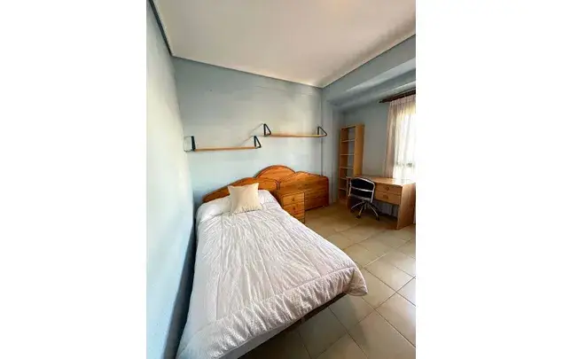 Habitacion en Castelló de la Plana - Estancia Media Larga