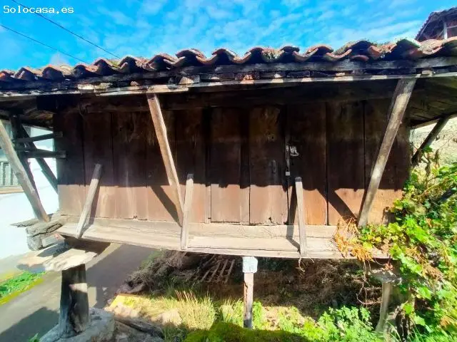 Horreo Rustico Antiguo en Venta cerca de Pravia Asturias