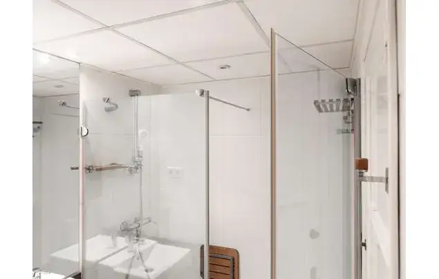 Alquiler de habitaciones en Madrid - Piso con ascensor y electrodomesticos