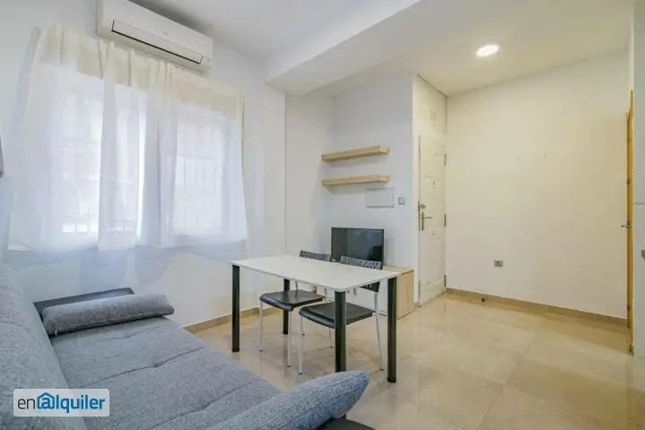 Alquiler Estudio Amueblado Beiro Agosto 2025