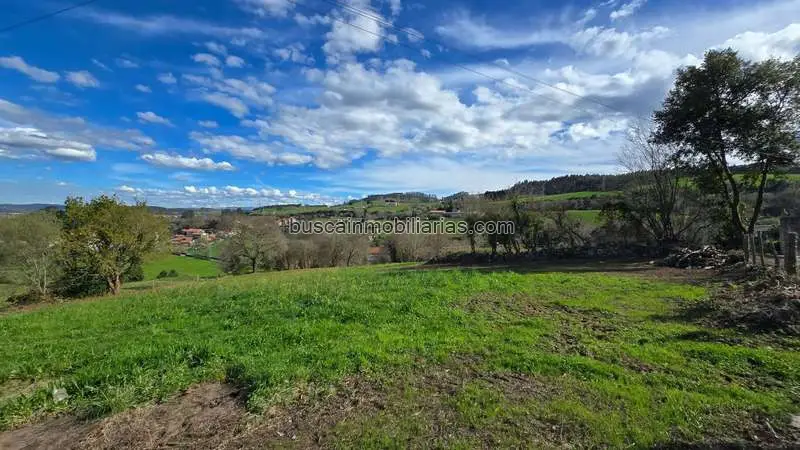 Parcela Rústica con Licencia en Reocín Cantabria