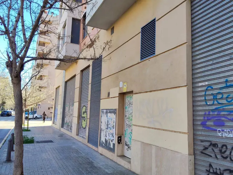 Local Comercial 260m2 Benimaclet Valencia Alta Visibilidad
