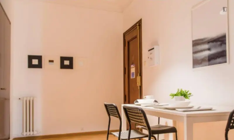 Habitacion doble cerca metro Xativa y Colon Valencia