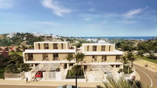 Adosados de Lujo en Estepona 4 Dormitorios Vistas al Mar