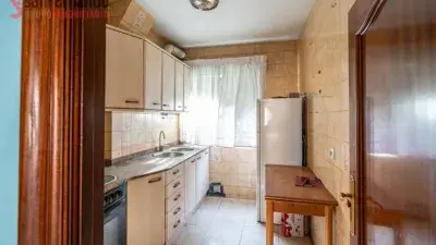 Piso en venta en Santander: Luminoso y cerca del centro