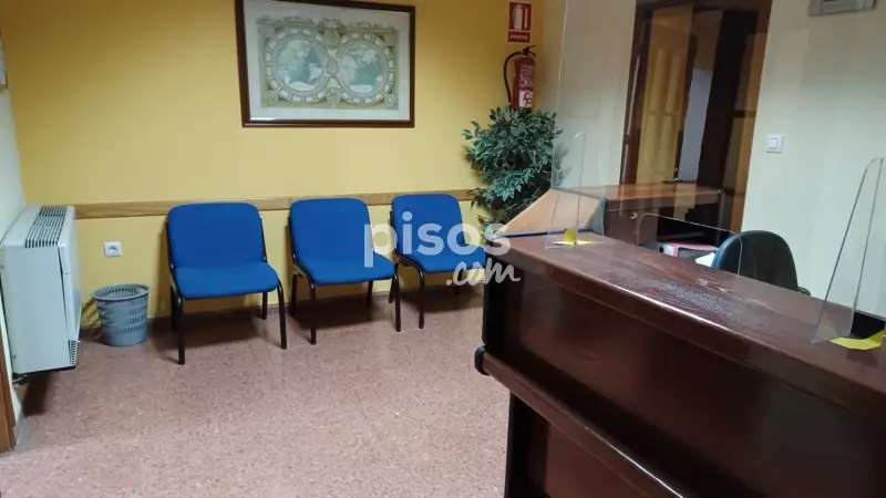 Entreplanta Comercial 125m2 Puertollano - Oficina Clinica Formacion