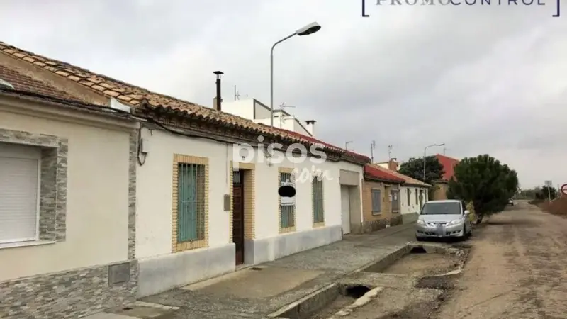 Casa Rustica en Venta Zuera 4 habitaciones 150m2
