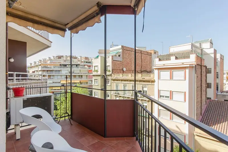 Piso Reformado en Sant Antoni 79m2 2 Dormitorios