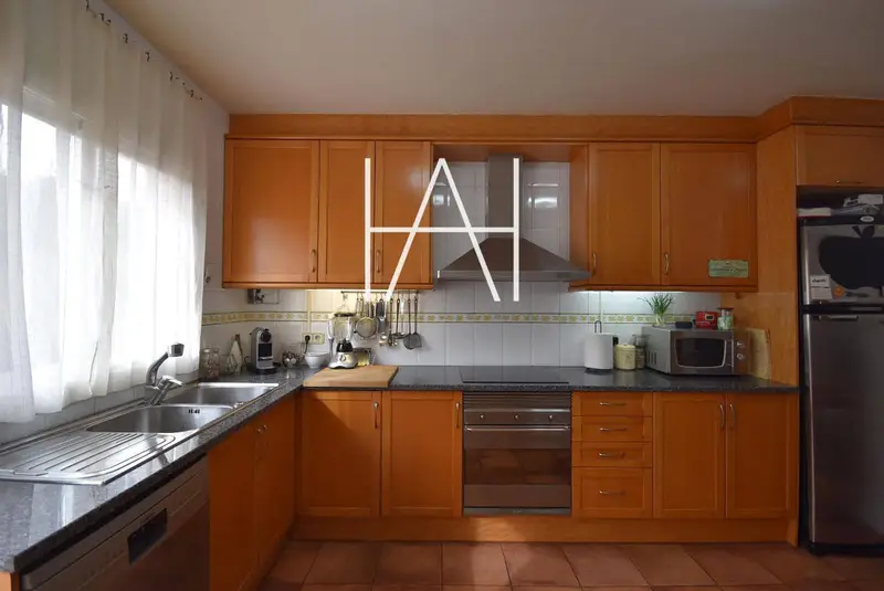 Casa Adosada en Argentona 192m2 4 habitaciones
