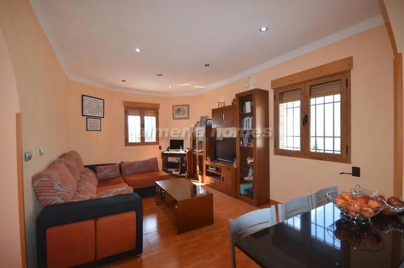 Villa de 3 dormitorios en Oria Almeria