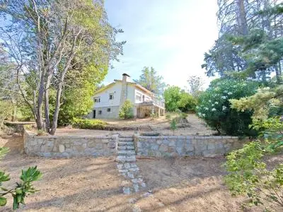 Chalet en Venta Puentelasierra Valdemorillo Madrid