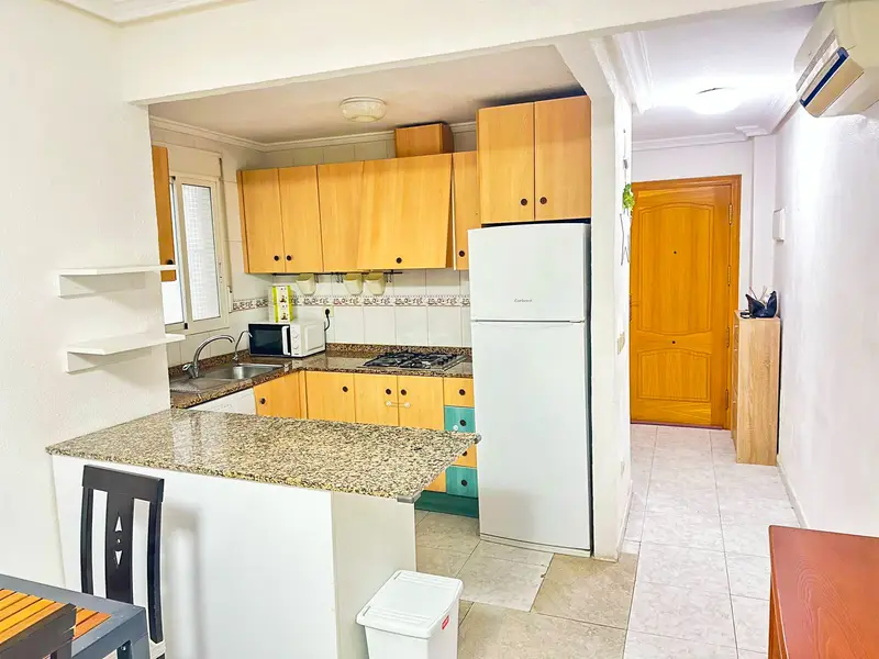 Apartamento con Piscina en Playa del Cura Torrevieja