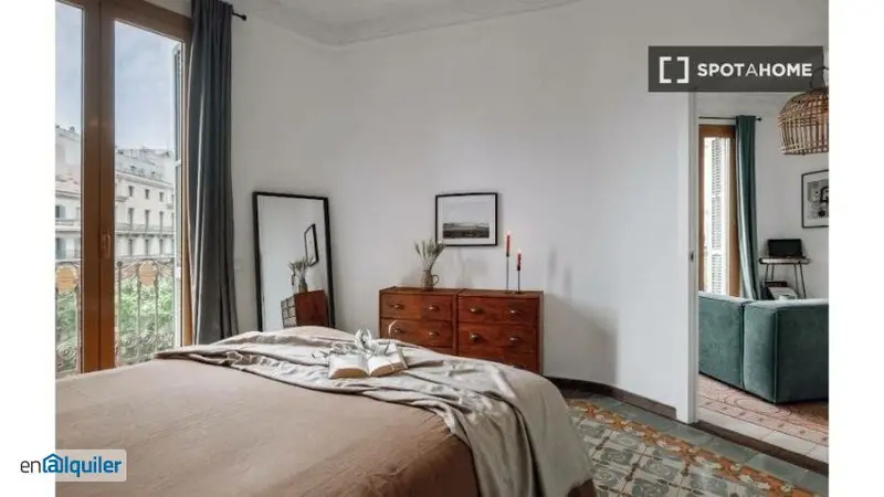Se alquila piso de 2 habitaciones en La Dreta de l'Eixample, se admiten mascotas.