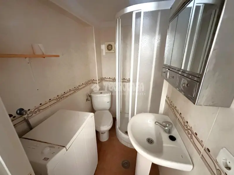 Casa en Venta en Torrox: 4 Dormitorios, 3 Baños, 2 Cocinas