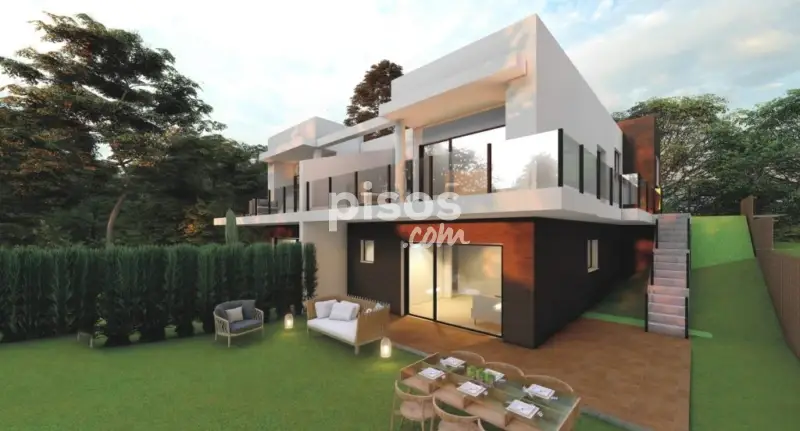 Casa adosada en venta en Urbanització Bosque, 272