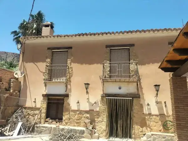 Molino de Aceite Rústico en Ízbor Granada 433ha