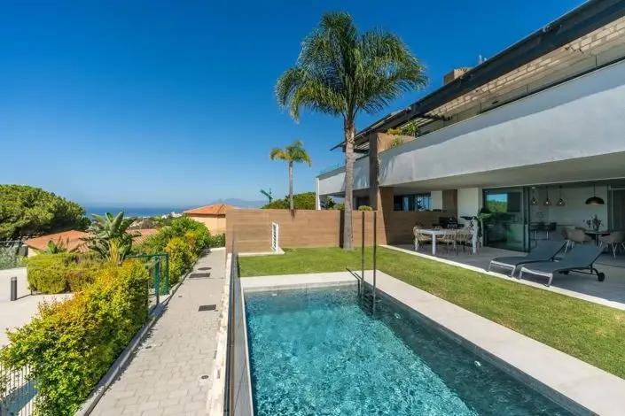 Apartamento de Lujo en Artola Homes II 4 Dormitorios Piscina Privada